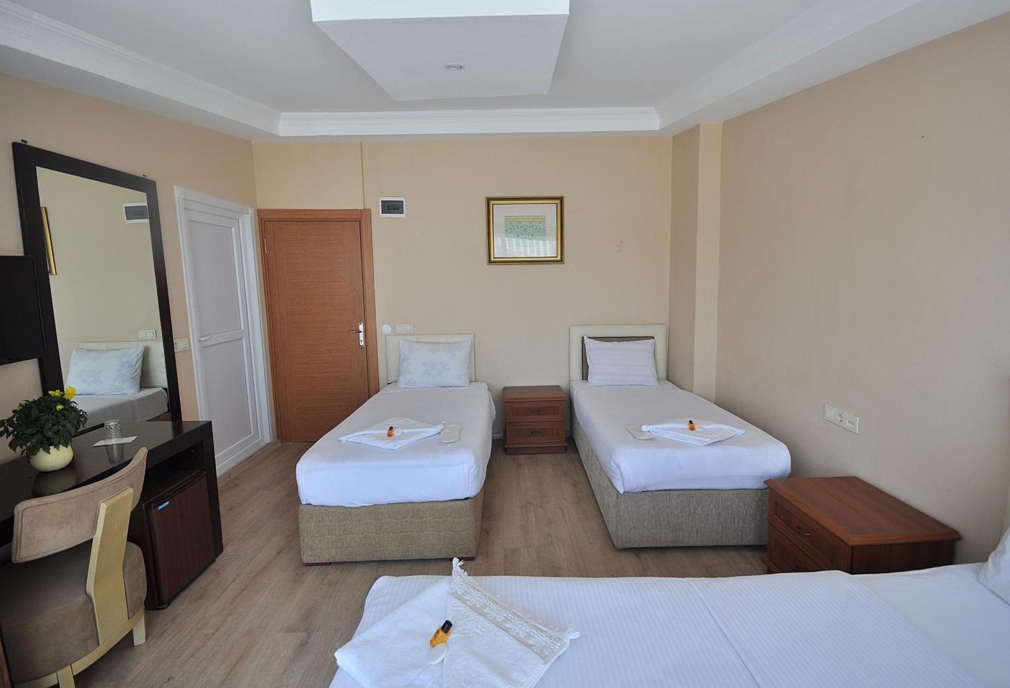 Hotel Baykal Istambul Extérieur photo